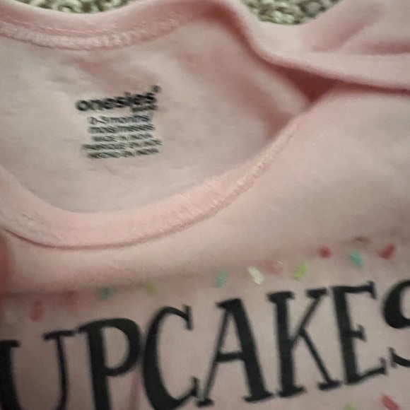 Baby Girl Cupcake & Donut Onesie Set - Pink, Mint, White set of 5 size 0-3m - Picture 10 of 11